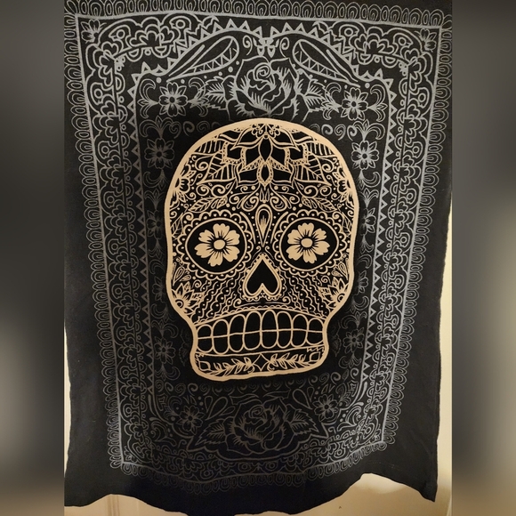 Ay Guey! Black And White Papel Picado Sugar Skull Tshirt Size M - Picture 2 of 5